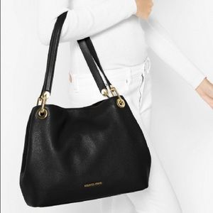 Michael Kors Large Raven bag